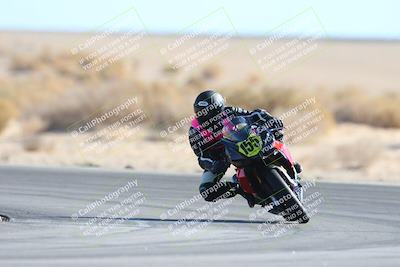 media/Jan-10-2025-CVMA Friday Practice (Fri) [[489e0da257]]/Group 4 and Trackday/Session 4 (Turn 16)/